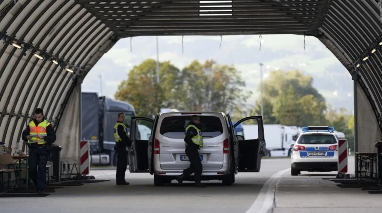 Schengen Under Threat Germany's New Border Controls Challenge EU Unity